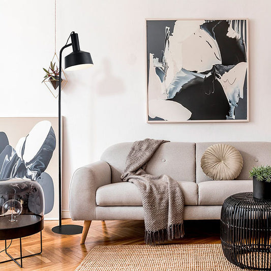 CANDEEIRO DE CHÃO LEANA PRETO