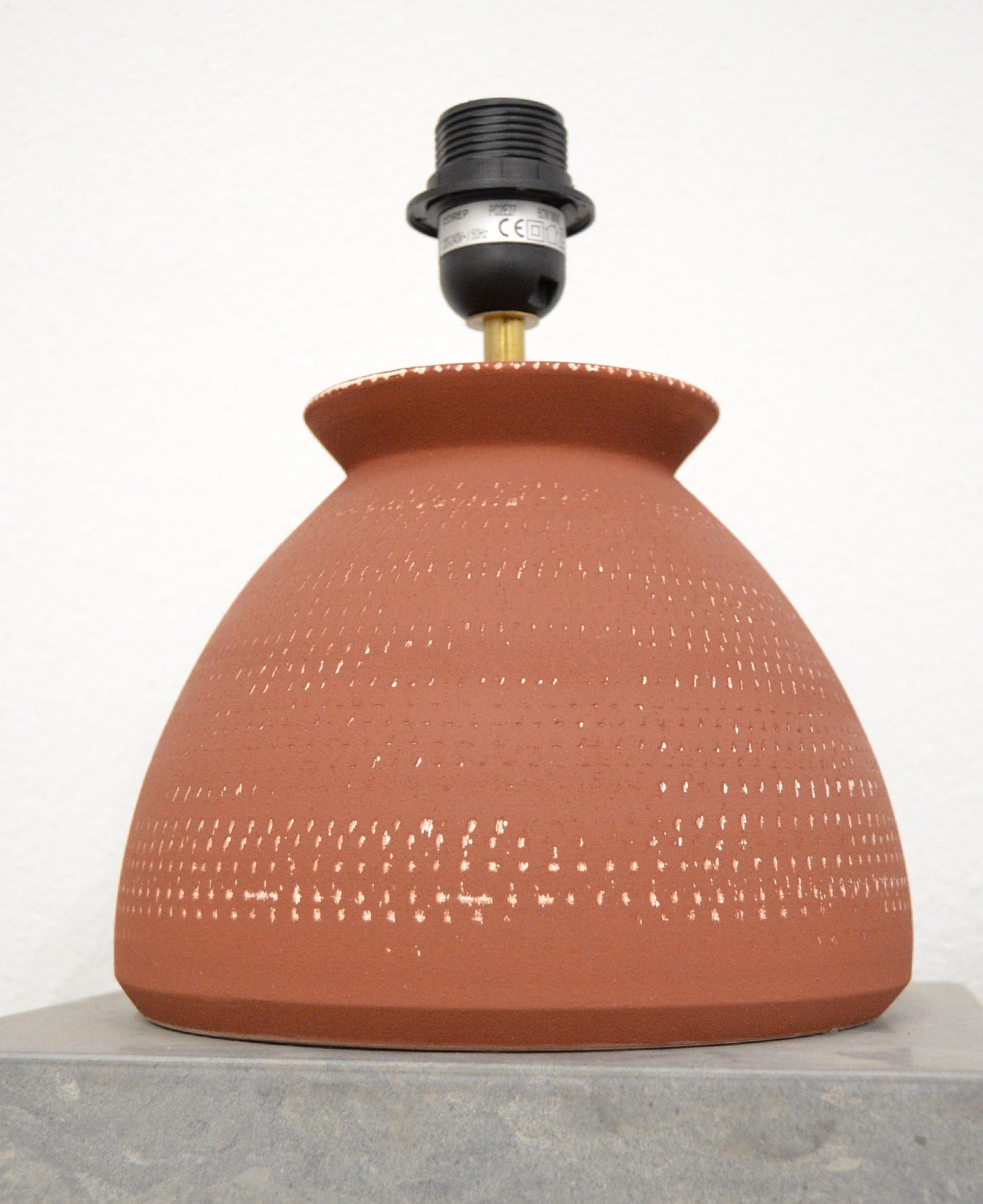 CANDEEIRO DE MESA TERRACOTA
